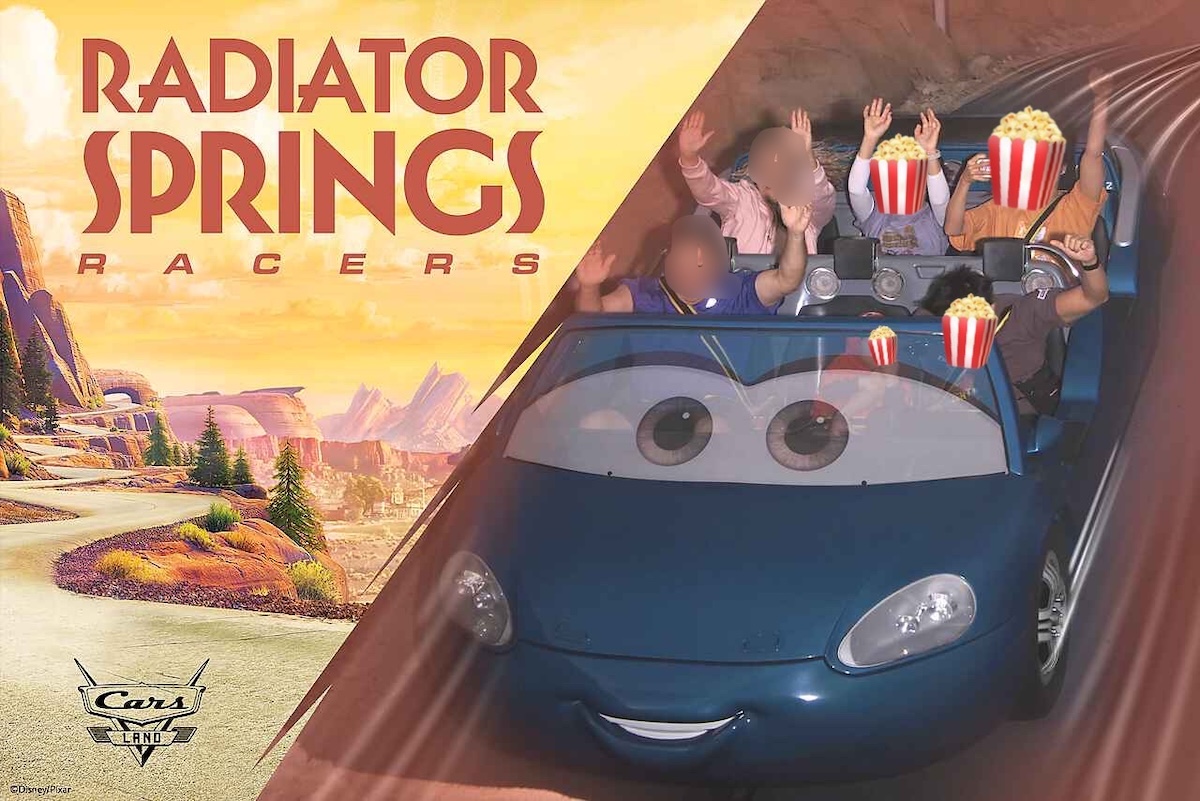 カリフォルニアアドベンチャーのRadiator Springs Racersでレースを楽しむ家族