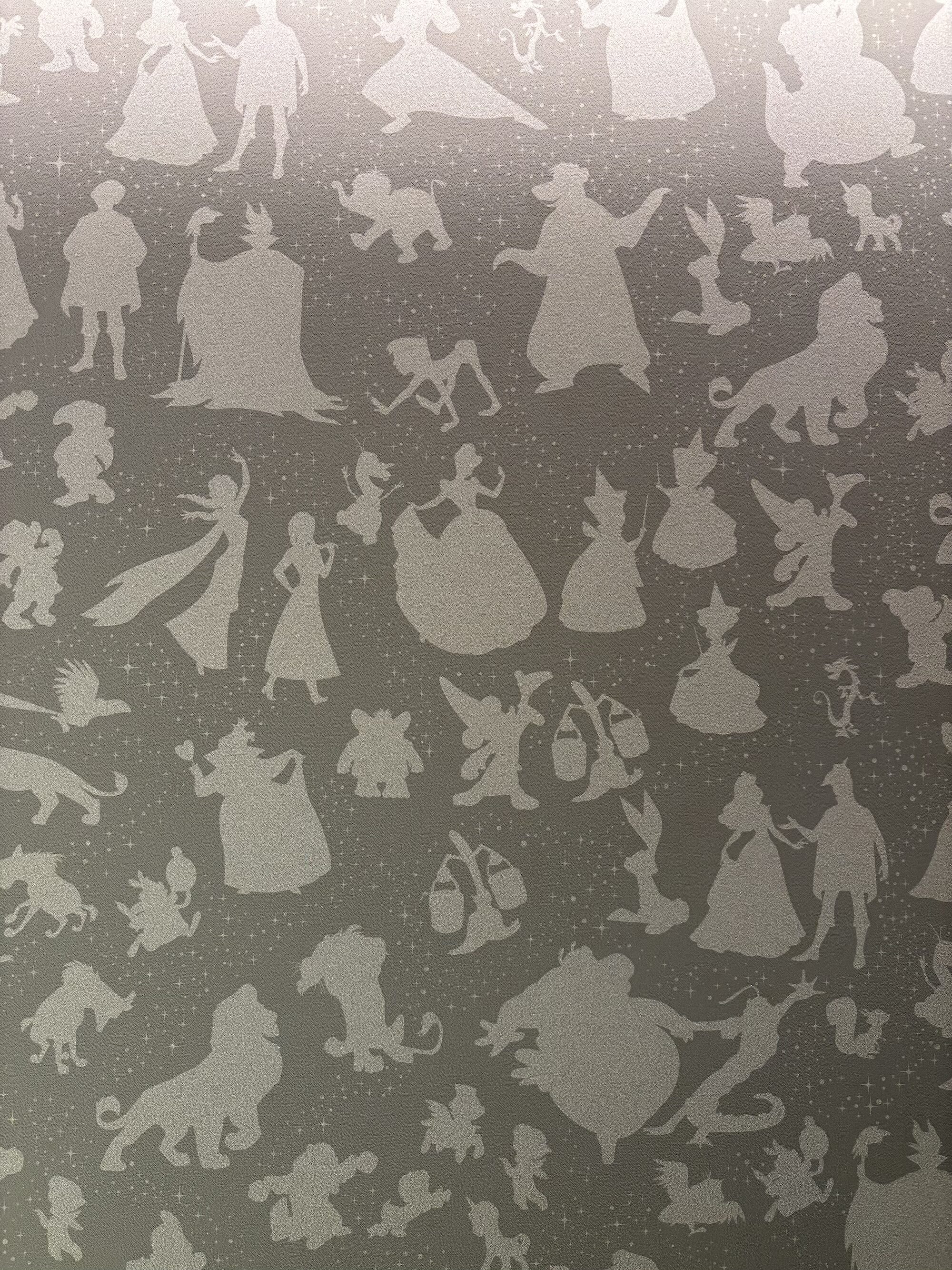 ディズニーランドホテル ヴィラ棟 壁紙のディズニーキャラクターシルエットのアップ